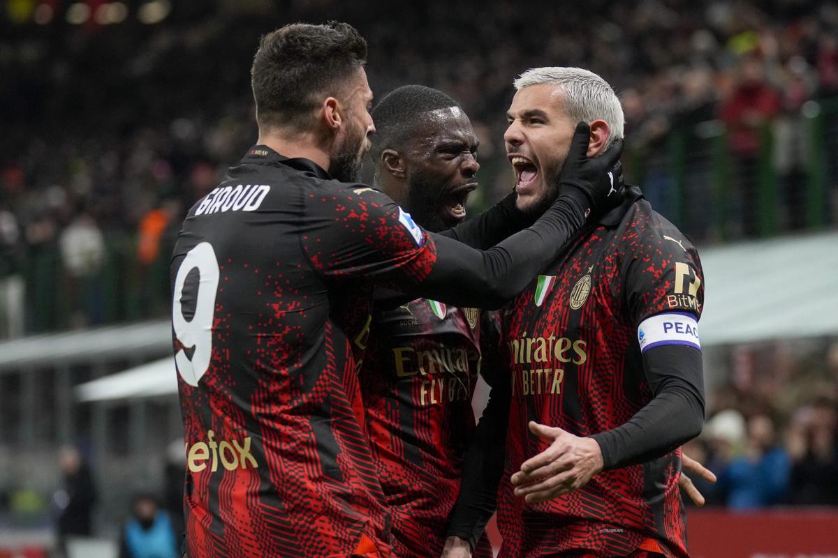 Milan quarta maglia boom di vendita top Theo Hernandez