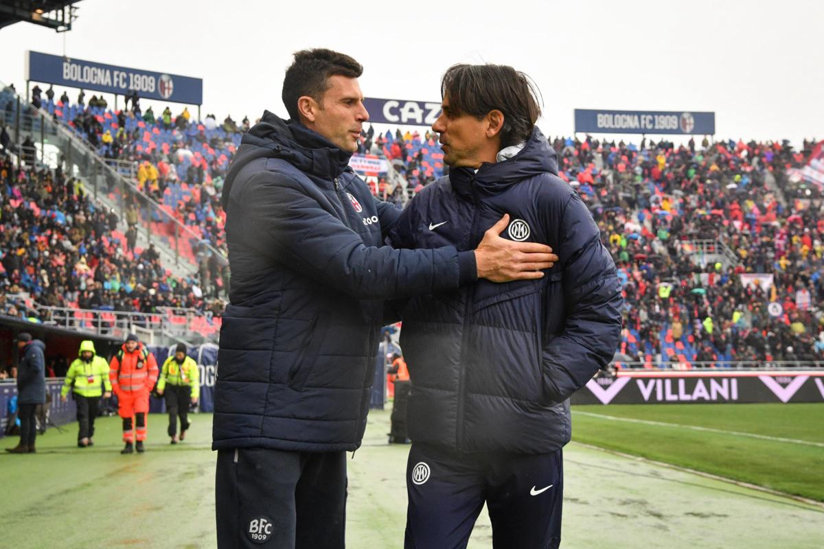 Thiago Motta - Simone Inzaghi (foto Lapresse)