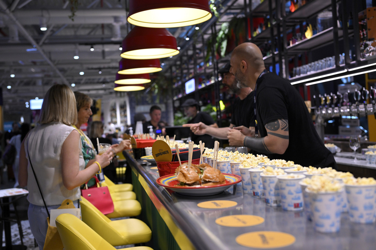 AdR e Autogrill, presentati i nuovi punti F&B del Terminal 1 di Fiumicino AdR e Autogrill, presentati i nuovi punti F&B del Terminal 1 di Fiumicino