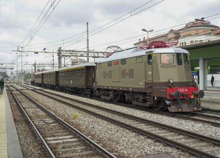 Trenord, l'11 giugno il treno storico in viaggio da Milano al lago Maggiore