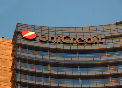 Russia, ordine del tribunale: “Sequestrare beni, azioni e conti di Unicredit"