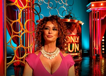 Only Fun, Valentina Persia: "Va in scena il mio alter ego. Super tacchi e..."