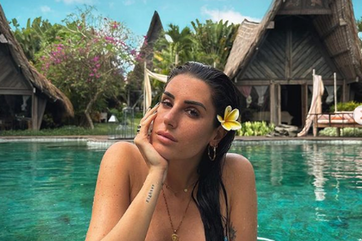 Valentina Vignali in Indonesia (Instagram valentinavignali) Valentina Vignali in Indonesia (Instagram valentinavignali)