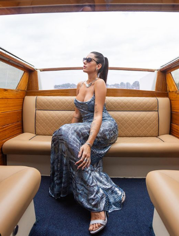Valentina Vignali da sogno a Venezia (Instagram valentinavignali) Valentina Vignali da sogno a Venezia (Instagram valentinavignali)