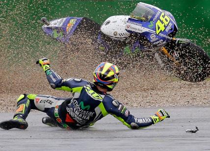 Valentino Rossi caduta