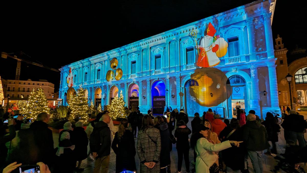 Videomapping Natale AQP 2