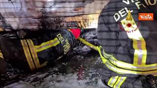 Tragedia Mestre, il sollevamento del pullman dopo l'incidente