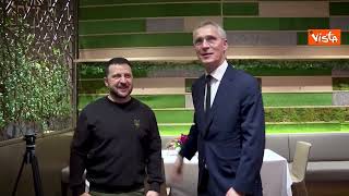 Zelensky incontra Stoltenberg a Davos: "Rafforzare difesa Kiev"