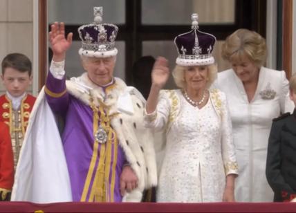 Regno Unito, Carlo III è stato incoronato. "Sono qui per servire". VIDEO