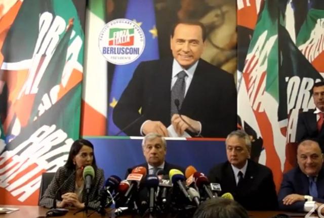 Licia Ronzulli, Antonio Tajani al centro e Paolo Barelli Licia Ronzulli, Antonio Tajani al centro e Paolo Barelli