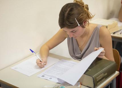 Prima prova maturità 2025, da Pasolini a Il Gattopardo: ecco i testi integrali di tutte le tracce - FOTO