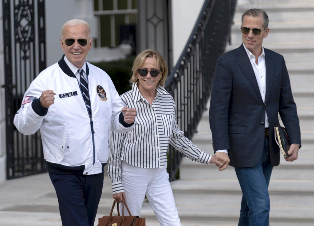 Joe Biden annuncia la grazia per il figlio Hunter (Foto Lapresse) Joe Biden annuncia la grazia per il figlio Hunter (Foto Lapresse)