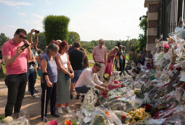 Funerali Alain Delon Funerali Alain Delon
