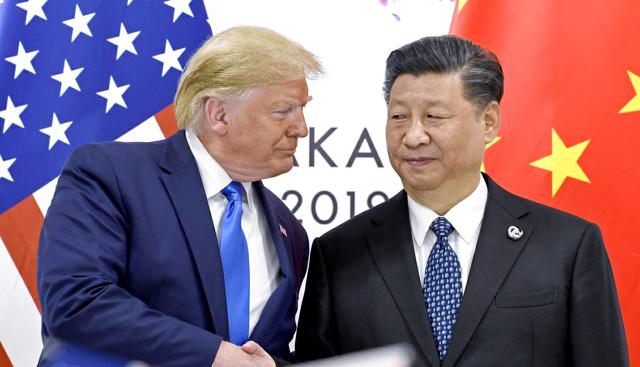 Dazi, Trump dà l'annuncio ufficiale: c'è l'accordo con la Cina. Terre rare in cambio di tariffe al 10%