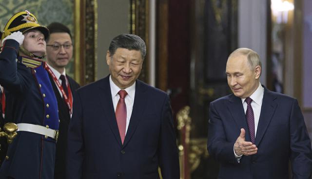 Xi Jinping e Vladimir Putin