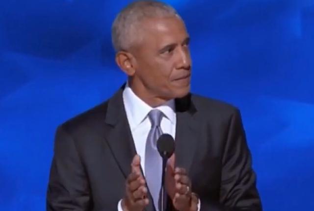 Obama in manette nello studio Ovale, il video (fake) dell'arresto dell'ex presidente Usa diventa virale
