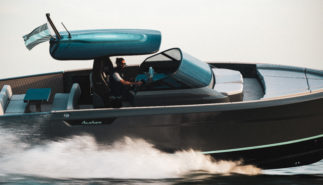 Bellini Yacht e Daniel Arsham: presentato il nuovo Astor 36