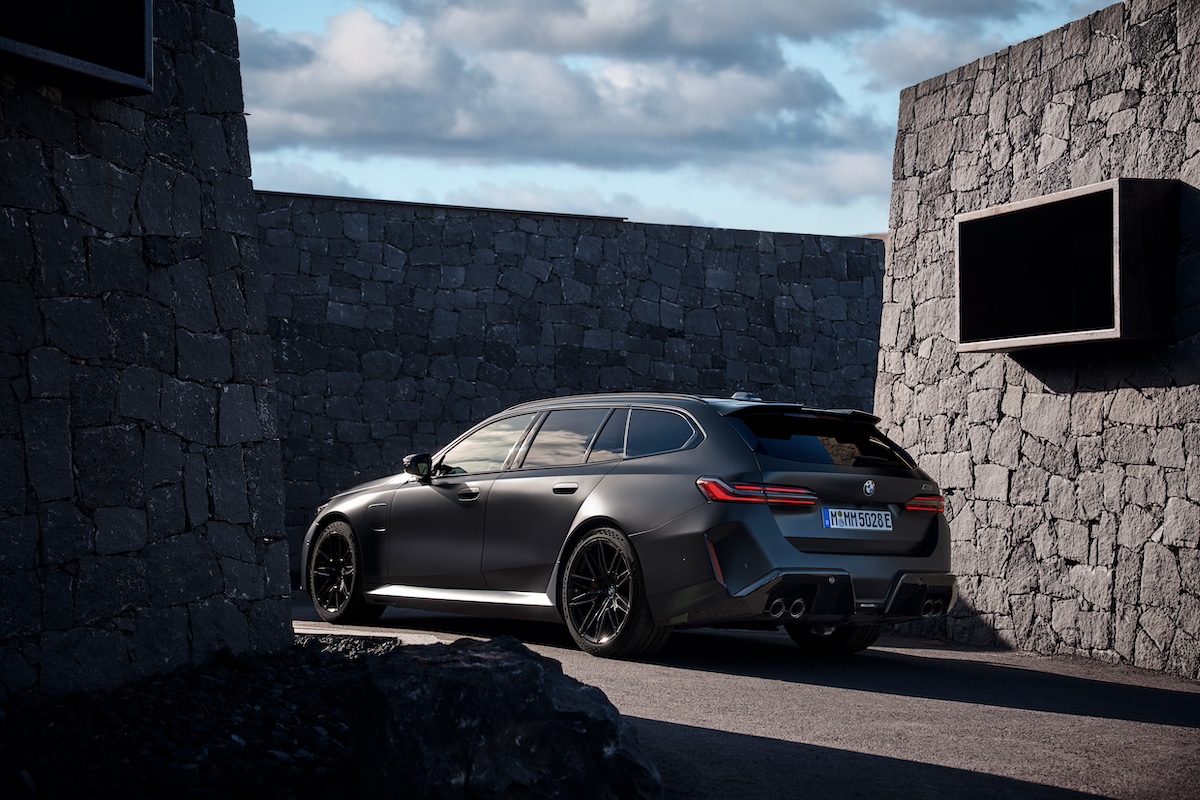 BMW16