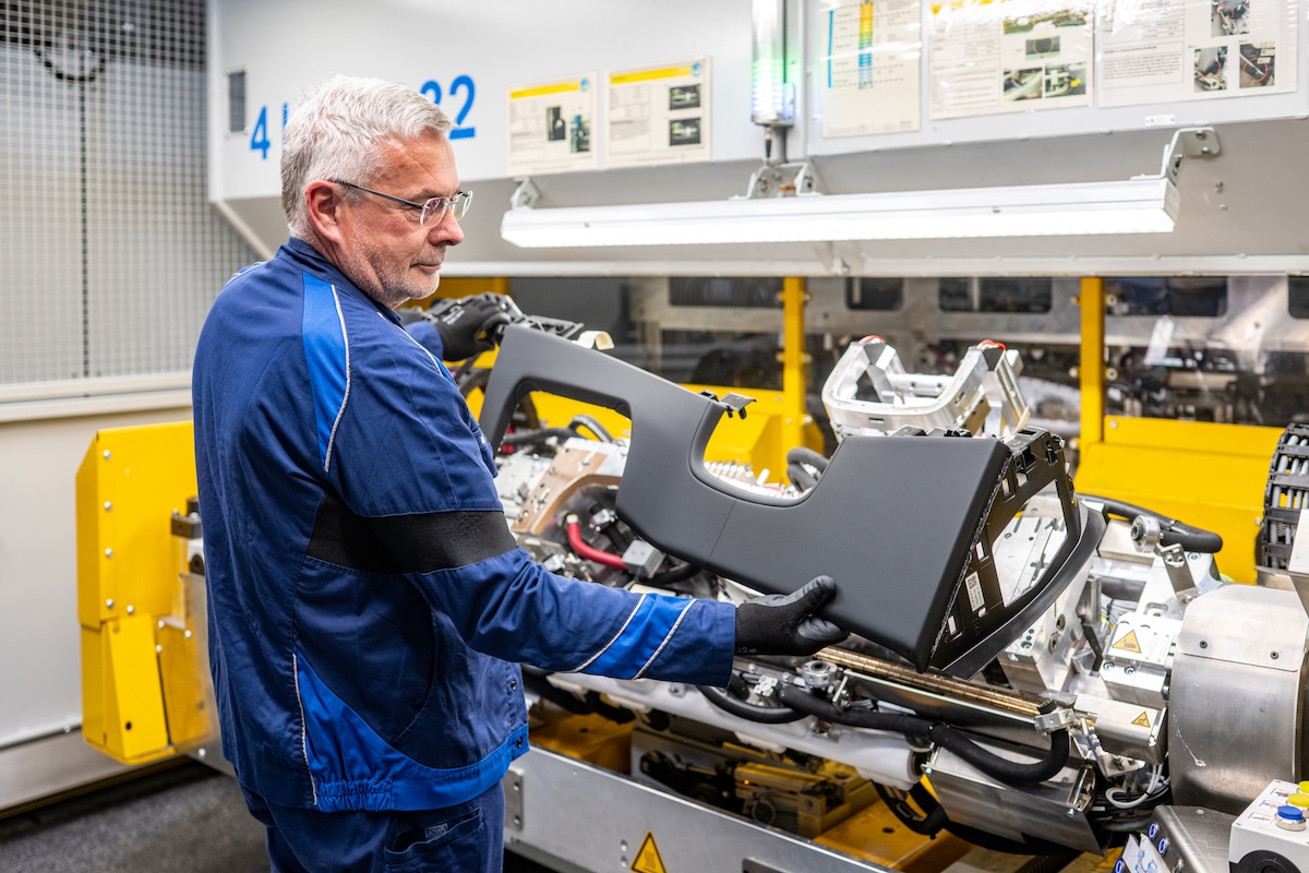 BMW Group, la rivoluzione digitale parte da Landshut: intelligenza artificiale e smart factory al centro del futuro