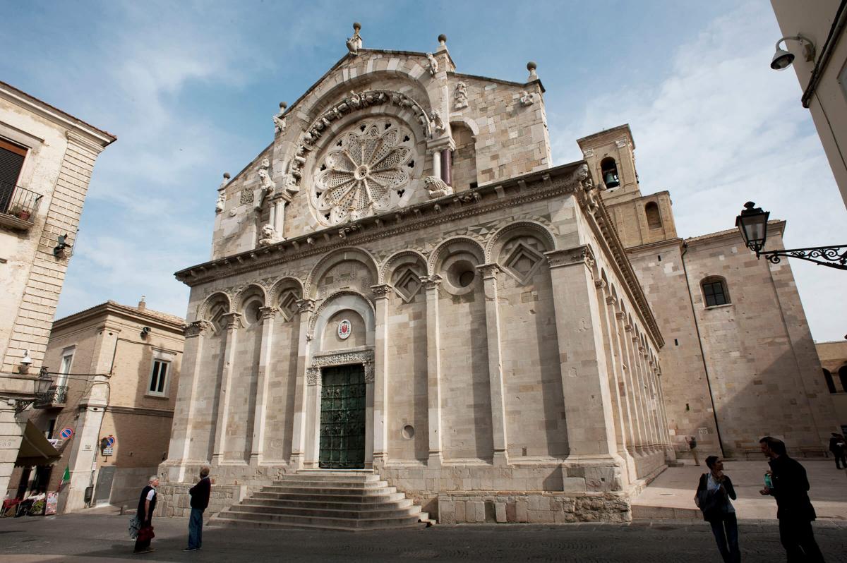 Cattedrale di Troia (1)