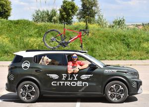 CitroÃ«n protagonista al Giro-E 2025 con il nuovo SUV Ã«-C3 Aircross 100% elettrico