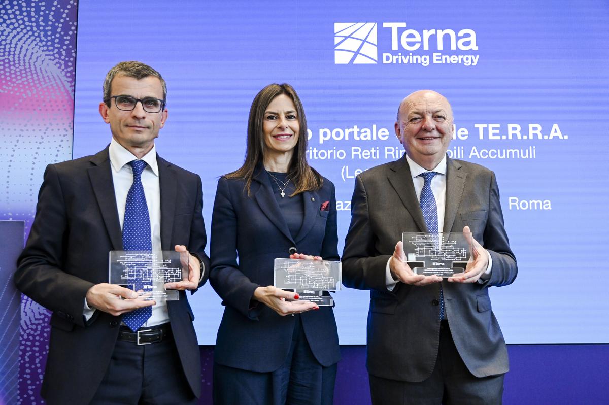 Terna presenta ‘TE.R.R.A’, il portale per la programmazione efficiente Terna presenta ‘TE.R.R.A’, il portale per la programmazione efficiente