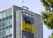 Eni sigla con Petronas una joint venture strategica per le attività in Malesia e Indonesia Eni sigla con Petronas una joint venture strategica per le attività in Malesia e Indonesia