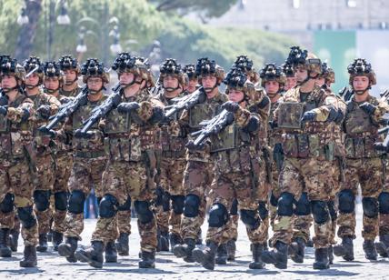 Esercito Italiano, i numeri: uomini e mezzi (compresa aviazione e marina)