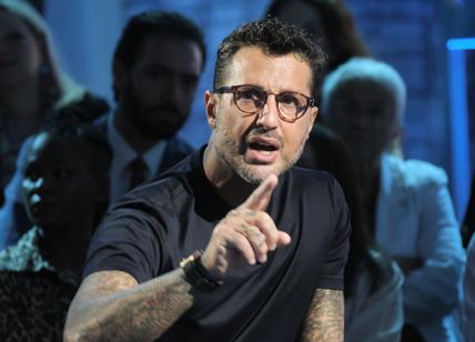 Corona: "Non ci sono foto ritirate su Sangiuliano. Stronzate contro il governo Meloni"