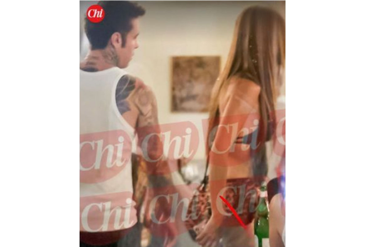 Fedez e Clara (fonte: CHI e © Tgcom24 ) Fedez e Clara (fonte: CHI e © Tgcom24 )