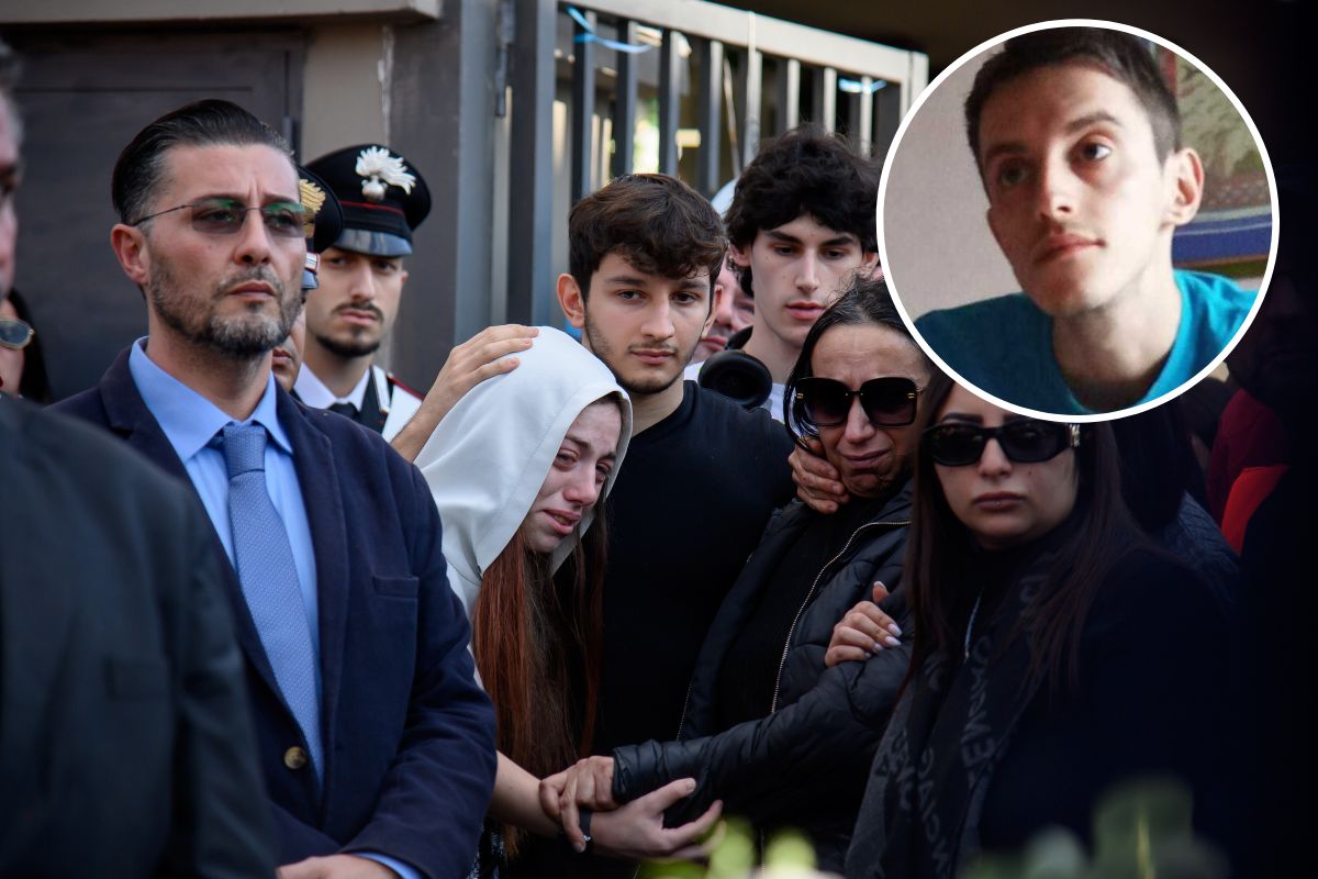 Rozzano, i funerali di Manuel Mastrapasqua Rozzano, i funerali di Manuel Mastrapasqua