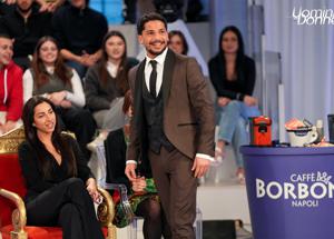 Uomini e donne, Maria De Filippi cala l'asso: la scelta di Gianmarco sbarca nel prime time di Canale 5. Rumor