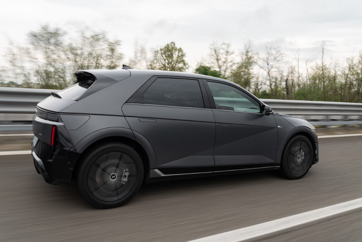 Hyundai IONIQ 5: design, tecnologia e visione futurista per la mobilità elettrica