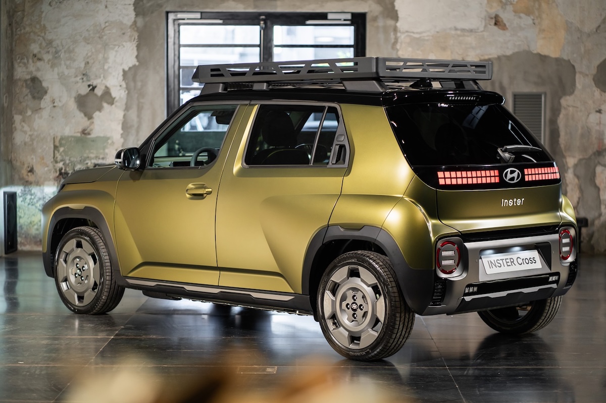 Hyundai INSTER Cross: debutta nei concessionari il City-SUV elettrico con anima outdoor