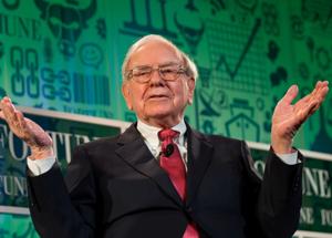 Warren Buffett dà l'addio alla finanza, l'oracolo di Omaha appende il cappello al chiodo