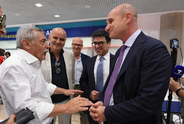 Apt, all'Aeroporto di Bari apre il desk informativo sulla Basilicata Apt, all'Aeroporto di Bari apre il desk informativo sulla Basilicata