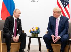I dazi di Donald The Anomaly: l’uomo che fa sorridere Putin e piangere l’Occidente