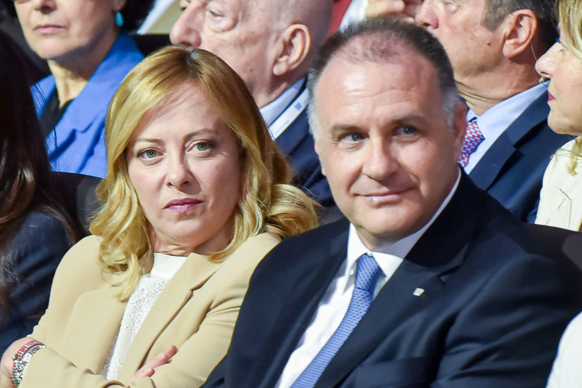 Giorgia Meloni e Emanuele Orsini Presidente Confindustria Giorgia Meloni e Emanuele Orsini Presidente Confindustria