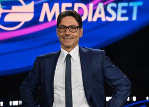 Mediaset, show cancellato su Canale 5: 'chiude in anticipo', l'indiscrezione gela i fans del programma - Rumor
