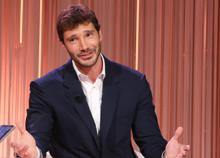 Stefano De Martino, rubati i video intimi con la compagna. Ora si indaga per accesso abusivo