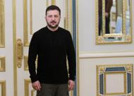 Ucraina, Zelensky: "387 bombardamenti dopo l'annuncio della tregua di Pasqua". Mosca: "Kiev ha colpito il Donetsk"