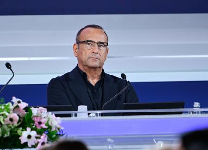 Sanremo 2026, si cambia rotta. Il confronto dei numeri dei big: dischi di platino e ascolti dimezzati rispetto al 2025