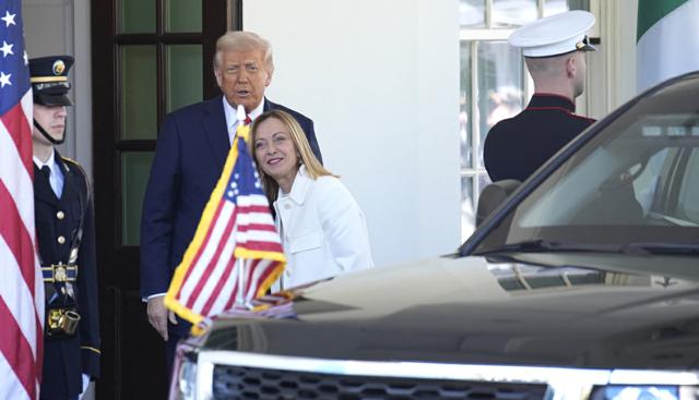 Donald Trump e Giorgia Meloni Donald Trump e Giorgia Meloni