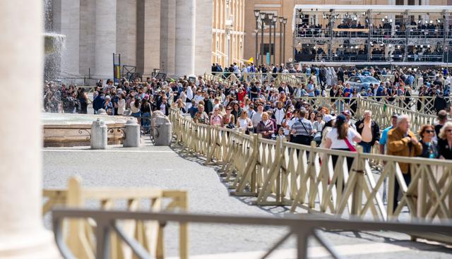 Secondo Giorno di Conclave Secondo Giorno di Conclave