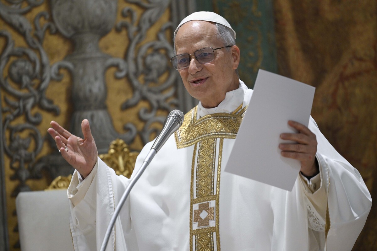 Santa Messa pro Ecclesia celebrata dal Romano Pontefice Leone XIV con i Cardinali Santa Messa pro Ecclesia celebrata dal Romano Pontefice Leone XIV con i Cardinali