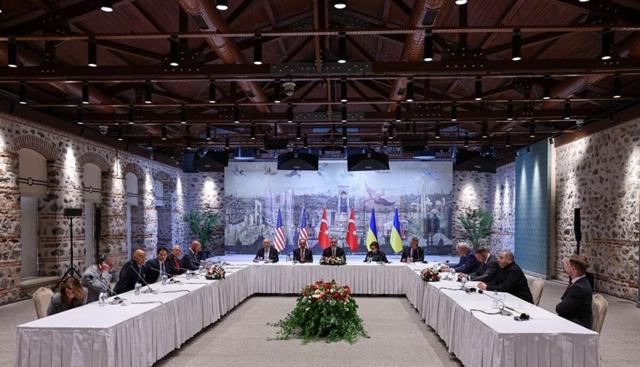 Vertice a Istanbul, conclusi i colloqui tra Mosca e Kiev: c'è l'accordo per uno scambio di mille prigionieri di guerra per parte 