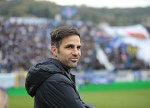 Cesc Fabregas, dopo il no all'Inter si mette in affari con l'ex medico di Silvio Berlusconi: aperta una nuova società