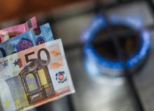 Bollette alle stelle a gennaio, aumenti del 10,5% per il gas: si arriveranno a spendere 118 euro in più all'anno
