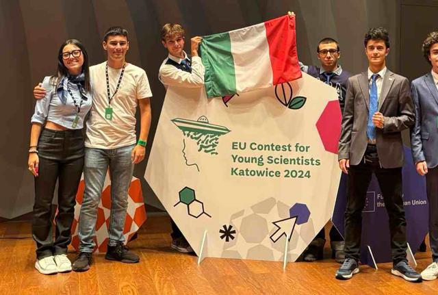 Studenti italiani al concorso europeo EUCYS 2024 Studenti italiani al concorso europeo EUCYS 2024