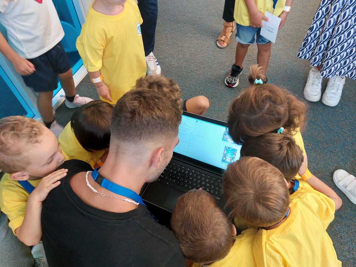 AXA Italia accoglie i figli dei dipendenti per il Kids’ Day 2024 AXA Italia accoglie i figli dei dipendenti per il Kids’ Day 2024